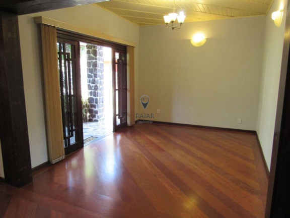 Imagem Casa com 5 Quartos à Venda,  em Rebouças - Curitiba