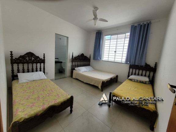 Imagem Casa com 4 Quartos à Venda, 450 m² em Residencial Porto Seguro - Caratinga Imagem Casa com 4 Quartos à Venda, 450 m² em Residencial Porto Seguro - Caratinga