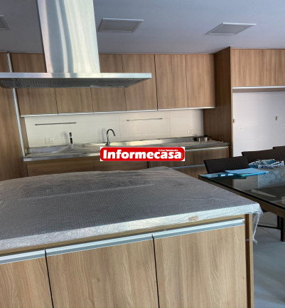 Casa com 4 Quartos à Venda, 1.400 m² em Barra Da Tijuca - Rio De Janeiro