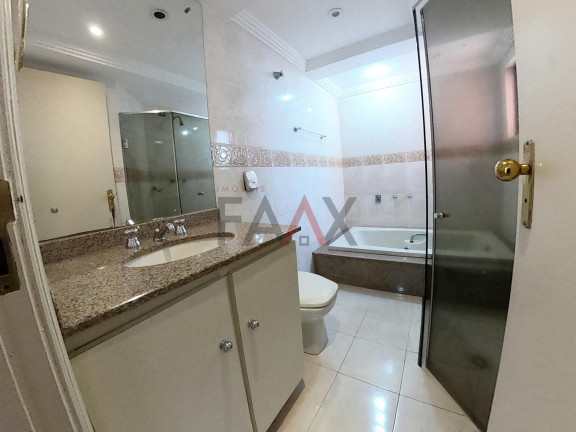 Imagem Apartamento com 2 Quartos à Venda, 238 m² em Centro - Guarapuava Imagem Apartamento com 2 Quartos à Venda, 238 m² em Centro - Guarapuava