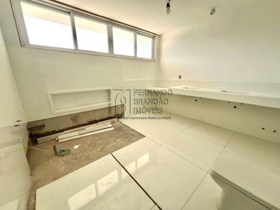 Imagem Casa com 6 Quartos à Venda, 700 m² em Barra Da Tijuca - Rio De Janeiro Imagem Casa com 6 Quartos à Venda, 700 m² em Barra Da Tijuca - Rio De Janeiro