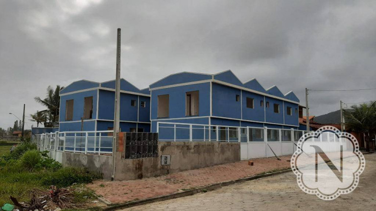 Sobrado com 2 Quartos à Venda, 65 m² em Loty - Itanhaém