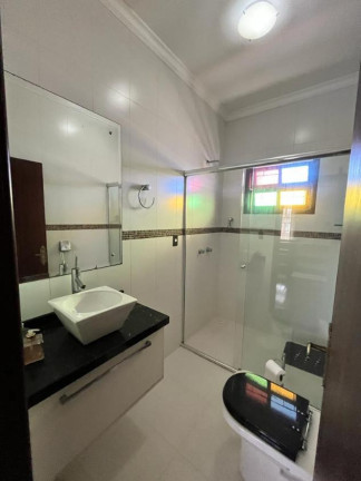 Imagem Sobrado com 4 Quartos à Venda, 216 m² em Guanabara - Joinville Imagem Sobrado com 4 Quartos à Venda, 216 m² em Guanabara - Joinville
