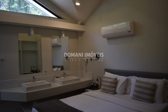 Imagem Imóvel com 1 Quarto à Venda, 65 m² em Região De Capivari - Campos Do Jordão Imagem Imóvel com 1 Quarto à Venda, 65 m² em Região De Capivari - Campos Do Jordão