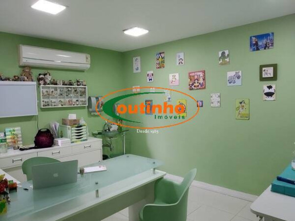 Imagem Casa com 6 Quartos à Venda, 170 m² em Vila Isabel - Rio De Janeiro Imagem Casa com 6 Quartos à Venda, 170 m² em Vila Isabel - Rio De Janeiro