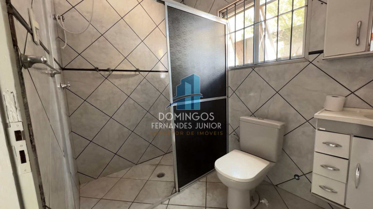 Imagem Casa com 1 Quarto à Venda, 105 m² em Vila Carmosina - São Paulo