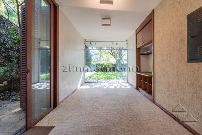 Imagem Casa com 3 Quartos à Venda, 500 m² em Pinheiros - São Paulo Imagem Casa com 3 Quartos à Venda, 500 m² em Pinheiros - São Paulo