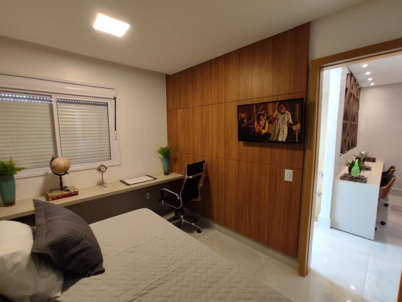Imagem Imóvel com 
            	4             Quartos à Venda, 191 m² em 
            	Jardim Atlantico             - 
            	Goiania            