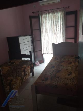 Imagem Casa com 3 Quartos à Venda, 80 m² em Centro - Ubatuba Imagem Casa com 3 Quartos à Venda, 80 m² em Centro - Ubatuba