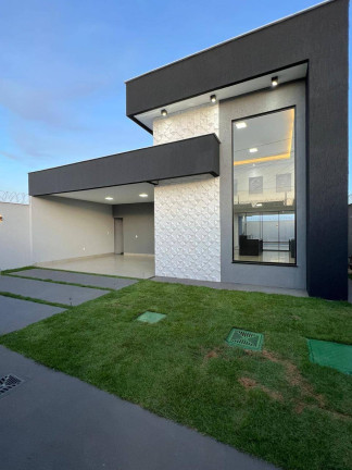 Casa com 3 Quartos à Venda, 300 m² em Residencial Jardim Canedo Iii - Senador Canedo