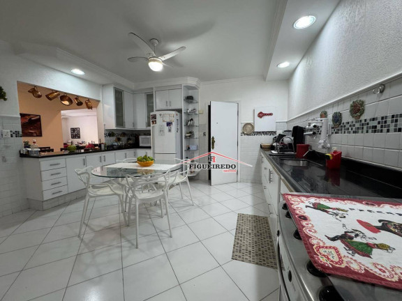 Imagem Apartamento com 3 Quartos à Venda, 160 m² em Canto Do Forte - Praia Grande Imagem Apartamento com 3 Quartos à Venda, 160 m² em Canto Do Forte - Praia Grande