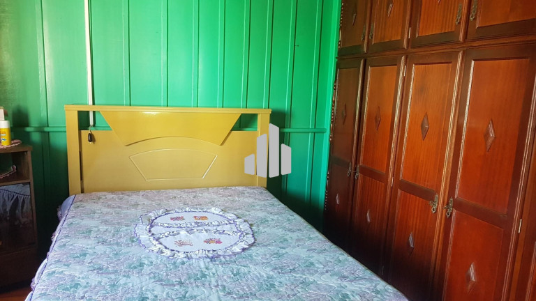 Imagem Casa com 3 Quartos à Venda, 750 m² em Predial - Torres