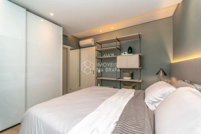 Imagem Apartamento com 4 Quartos à Venda, 237 m² em Centro - Balneário Camboriú