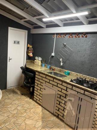 Imagem Casa com 3 Quartos à Venda, 100 m² em São João Do Rio Vermelho - Florianópolis Imagem Casa com 3 Quartos à Venda, 100 m² em São João Do Rio Vermelho - Florianópolis
