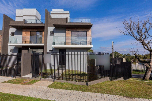 Imagem Sobrado com 4 Quartos à Venda, 176 m² em Abranches - Curitiba Imagem Sobrado com 4 Quartos à Venda, 176 m² em Abranches - Curitiba