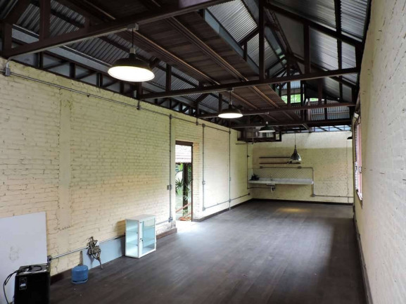 Imagem Casa com 4 Quartos à Venda, 2.620 m² em Chácara Dos Junqueiras - Carapicuíba Imagem Casa com 4 Quartos à Venda, 2.620 m² em Chácara Dos Junqueiras - Carapicuíba
