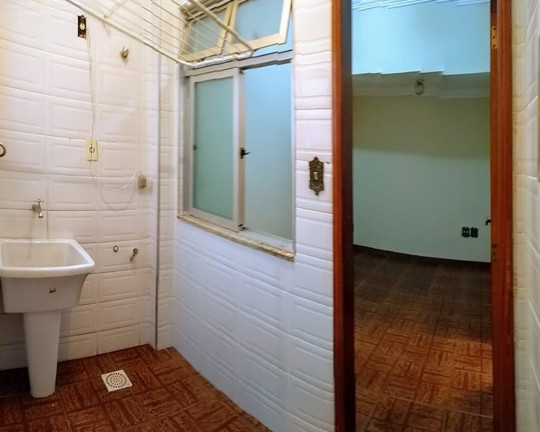 Imagem Imóvel com 6 Quartos à Venda, 230 m² em Jardim Laranjeiras - Juiz De Fora