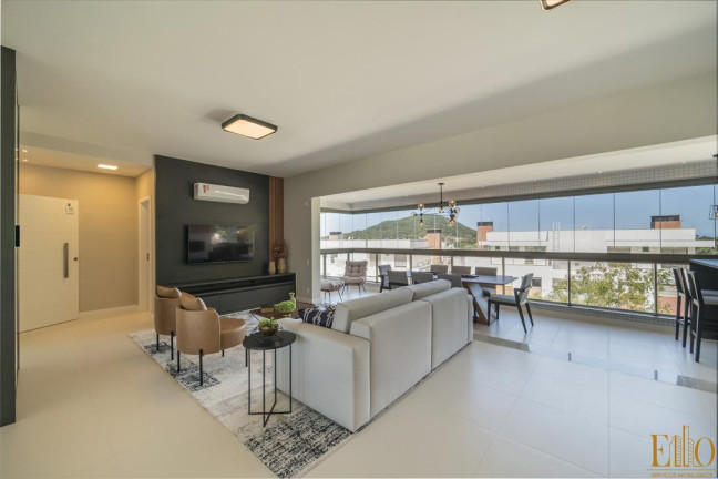 Imagem Apartamento com 4 Quartos à Venda, 151 m² em Centro - Bombinhas