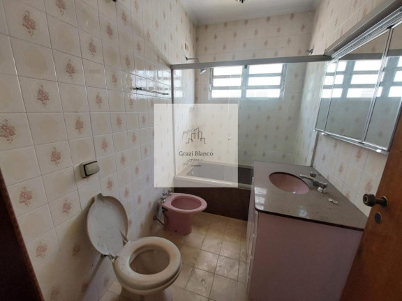 Imagem Casa com 3 Quartos à Venda, 399 m²