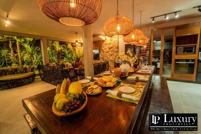 Imagem Casa com 8 Quartos à Venda, 678 m² em Boraceia - Bertioga Imagem Casa com 8 Quartos à Venda, 678 m² em Boraceia - Bertioga
