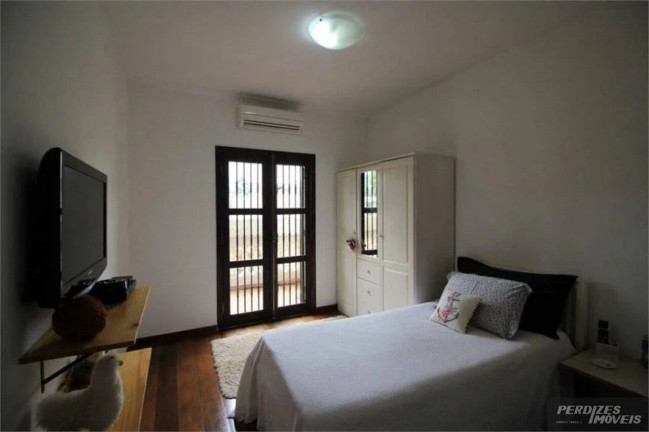 Imagem Casa com 4 Quartos à Venda, 374 m² em Perdizes - São Paulo Imagem Casa com 4 Quartos à Venda, 374 m² em Perdizes - São Paulo