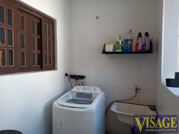 Imagem Casa com 4 Quartos à Venda, em Centro - Jacareí Imagem Casa com 4 Quartos à Venda, em Centro - Jacareí