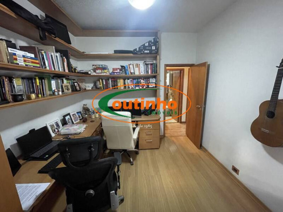 Imagem Apartamento com 3 Quartos à Venda, 92 m² em Tijuca - Rio De Janeiro Imagem Apartamento com 3 Quartos à Venda, 92 m² em Tijuca - Rio De Janeiro