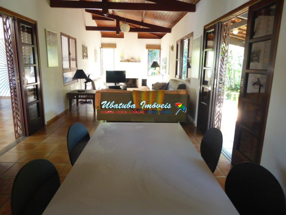 Imagem Casa com 4 Quartos à Venda, 182 m² em Perequê Mirim - Ubatuba