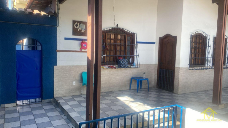 Imagem Casa com 3 Quartos à Venda, 360 m² em Itapuã - Vila Velha Imagem Casa com 3 Quartos à Venda, 360 m² em Itapuã - Vila Velha