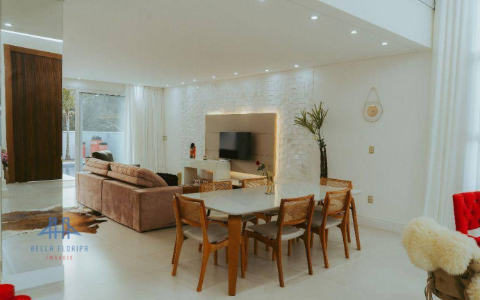 Imagem Casa com 5 Quartos à Venda, 411 m² em Ratones - Florianópolis
