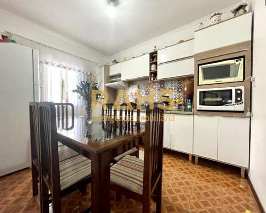 Imagem Casa com 4 Quartos à Venda, 220 m² em Saguaçu - Joinville Imagem Casa com 4 Quartos à Venda, 220 m² em Saguaçu - Joinville