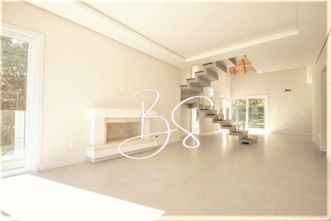 Imagem Casa com 3 Quartos à Venda, 418 m² em Centro - Gramado Imagem Casa com 3 Quartos à Venda, 418 m² em Centro - Gramado