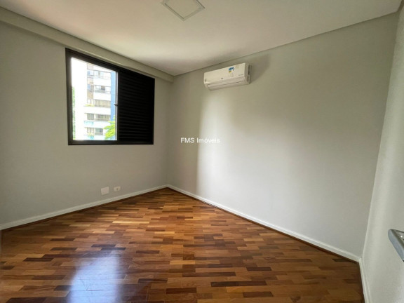 Imagem Imóvel com 3 Quartos para Alugar, 136 m² em Vila Nova Conceição - São Paulo Imagem Imóvel com 3 Quartos para Alugar, 136 m² em Vila Nova Conceição - São Paulo