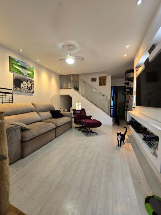 Imagem Casa com 3 Quartos à Venda, 132 m² em Jardim Camburi - Vitória