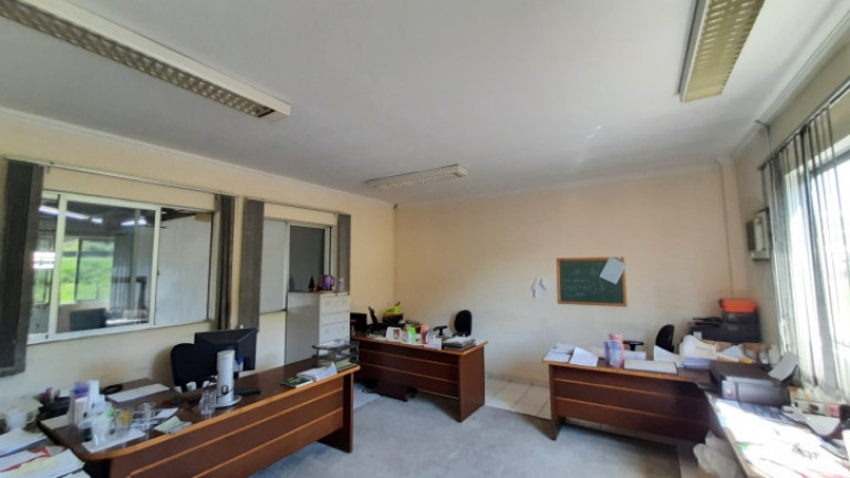 Imagem Galpão à Venda, 550 m² em Floresta - Joinville