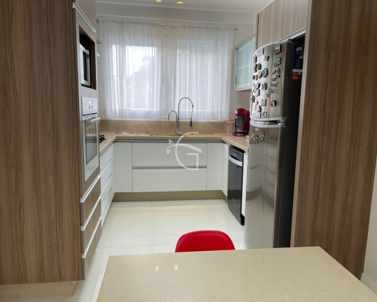 Imagem Casa com 4 Quartos à Venda, 545 m² em América - Joinville