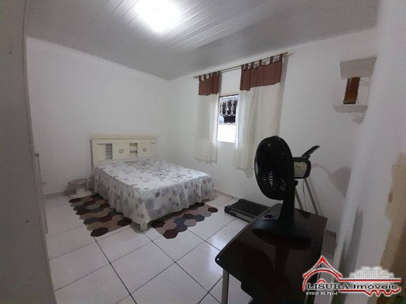 Imagem Casa com 4 Quartos à Venda, 113 m² em Jardim Pitoresco - Jacareí Imagem Casa com 4 Quartos à Venda, 113 m² em Jardim Pitoresco - Jacareí