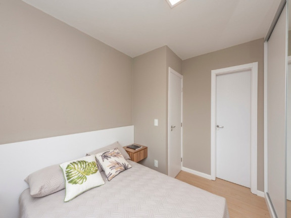 Imagem Apartamento com 3 Quartos à Venda, 65 m² em Petrópolis - Porto Alegre