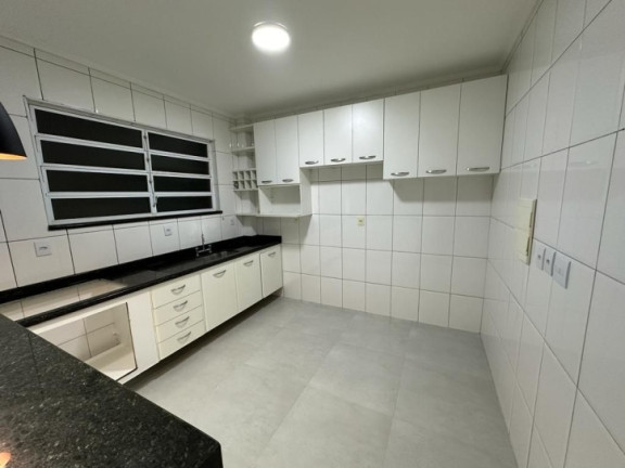 Imagem Casa com 3 Quartos à Venda, 145 m² em Aparecida - Santos Imagem Casa com 3 Quartos à Venda, 145 m² em Aparecida - Santos