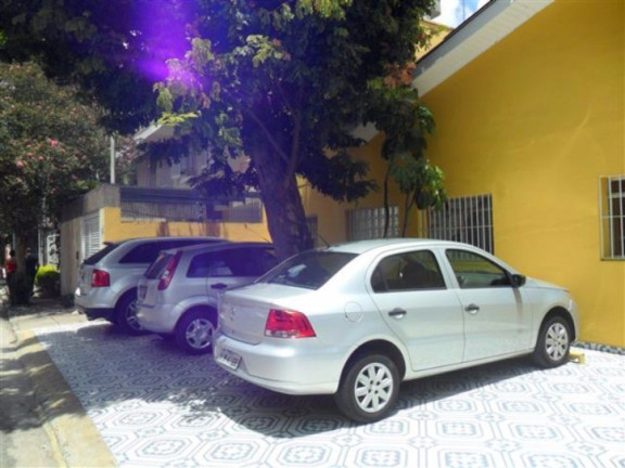 Imagem Casa com 5 Quartos à Venda, 300 m² em Brooklin - São Paulo Imagem Casa com 5 Quartos à Venda, 300 m² em Brooklin - São Paulo