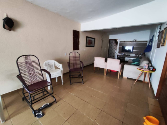 Imagem Casa com 3 Quartos à Venda, 440 m² em Lagoa Nova - Natal Imagem Casa com 3 Quartos à Venda, 440 m² em Lagoa Nova - Natal