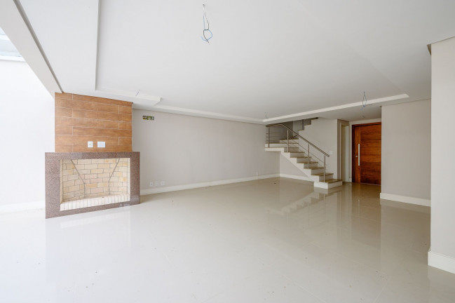 Imagem Imóvel com 3 Quartos à Venda, 409 m² em Vila Assunção - Porto Alegre Imagem Imóvel com 3 Quartos à Venda, 409 m² em Vila Assunção - Porto Alegre