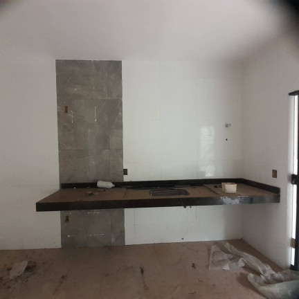 Imagem Casa com 3 Quartos à Venda, 189 m² em Cidade Satélite São Luiz - Aparecida De Goiânia Imagem Casa com 3 Quartos à Venda, 189 m² em Cidade Satélite São Luiz - Aparecida De Goiânia