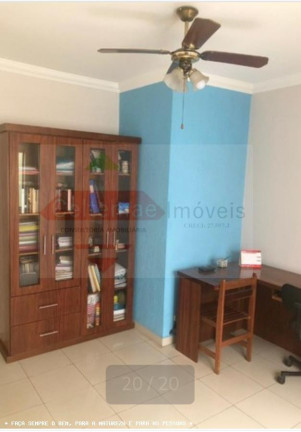 Imagem Casa com 3 Quartos à Venda, 320 m² em Central Parque - Taubaté Imagem Casa com 3 Quartos à Venda, 320 m² em Central Parque - Taubaté