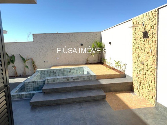 Imagem Casa com 3 Quartos à Venda, em Vila Do Golf - Ribeirão Preto Imagem Casa com 3 Quartos à Venda, em Vila Do Golf - Ribeirão Preto