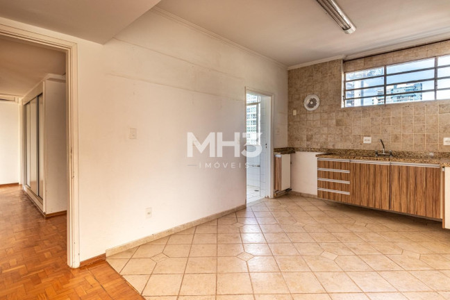 Imagem Imóvel com 4 Quartos à Venda, 127 m² em Cambuí - Campinas Imagem Imóvel com 4 Quartos à Venda, 127 m² em Cambuí - Campinas