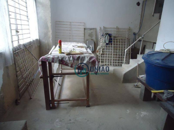 Imagem Casa com 4 Quartos à Venda, 220 m² em Centro - Niterói