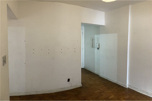 Imagem Imóvel com 2 Quartos à Venda, em Pinheiros - São Paulo Imagem Imóvel com 2 Quartos à Venda, em Pinheiros - São Paulo
