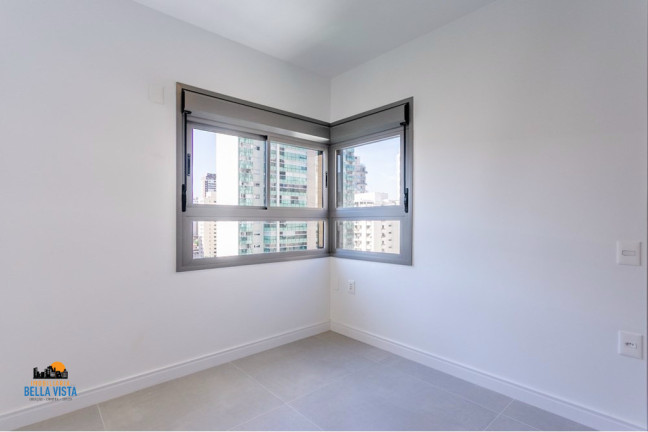 Imagem Apartamento com 3 Quartos à Venda, em Moema - São Paulo Imagem Apartamento com 3 Quartos à Venda, em Moema - São Paulo