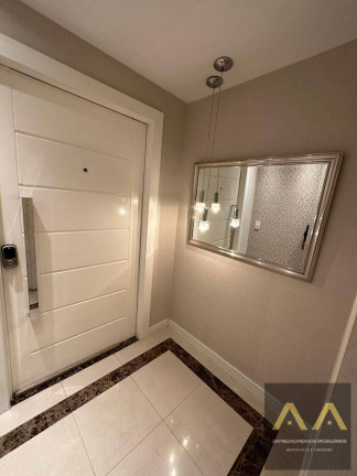 Apartamento com 3 Quartos à Venda, 235 m² em Alphaville - Barueri